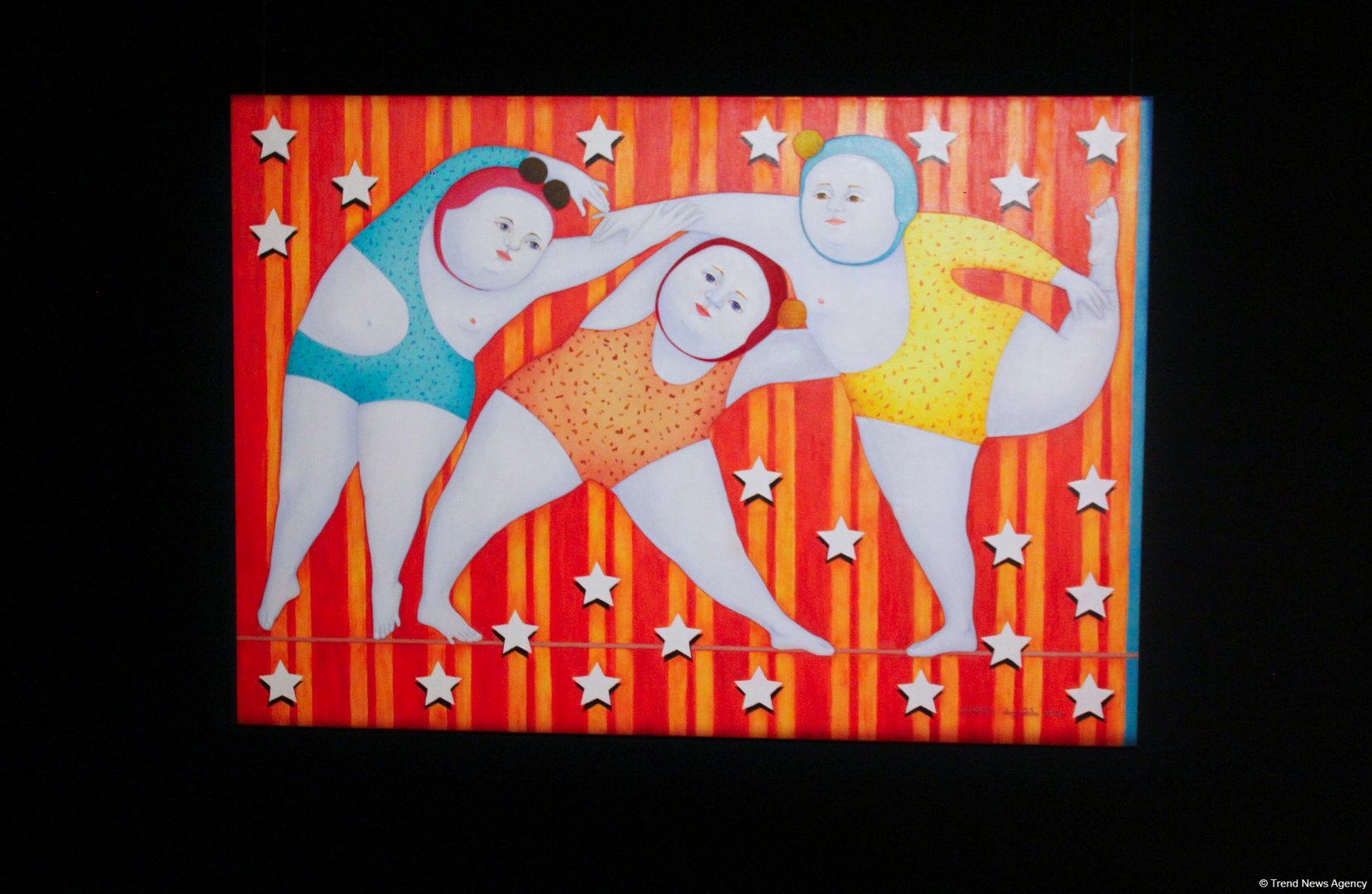 В Баку  открылась оригинальная экспозиция художницы из Грузии Барбары Асламази (ФОТО)