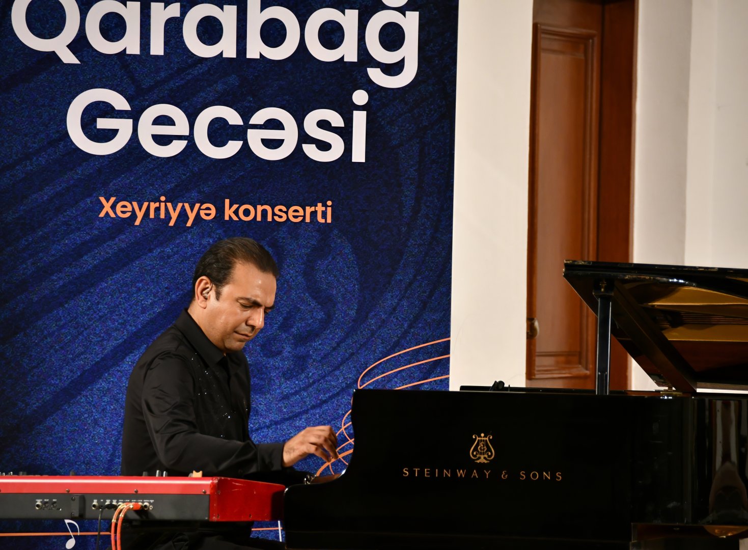 Энвер Садыгов и Эмиль Афрасияб выступили на благотворительном концерте "Карабахская ночь" (ФОТО)