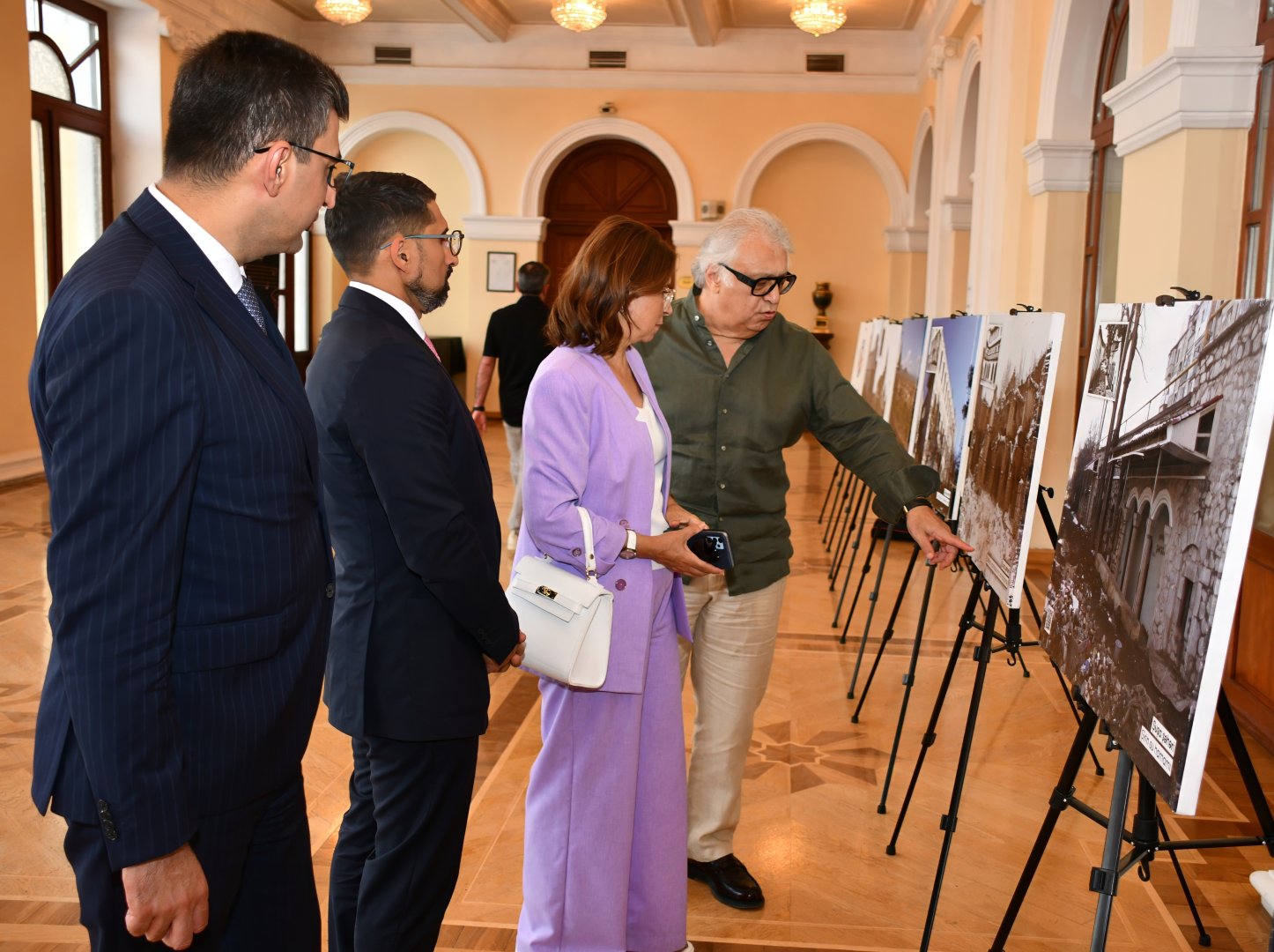 Энвер Садыгов и Эмиль Афрасияб выступили на благотворительном концерте "Карабахская ночь" (ФОТО)