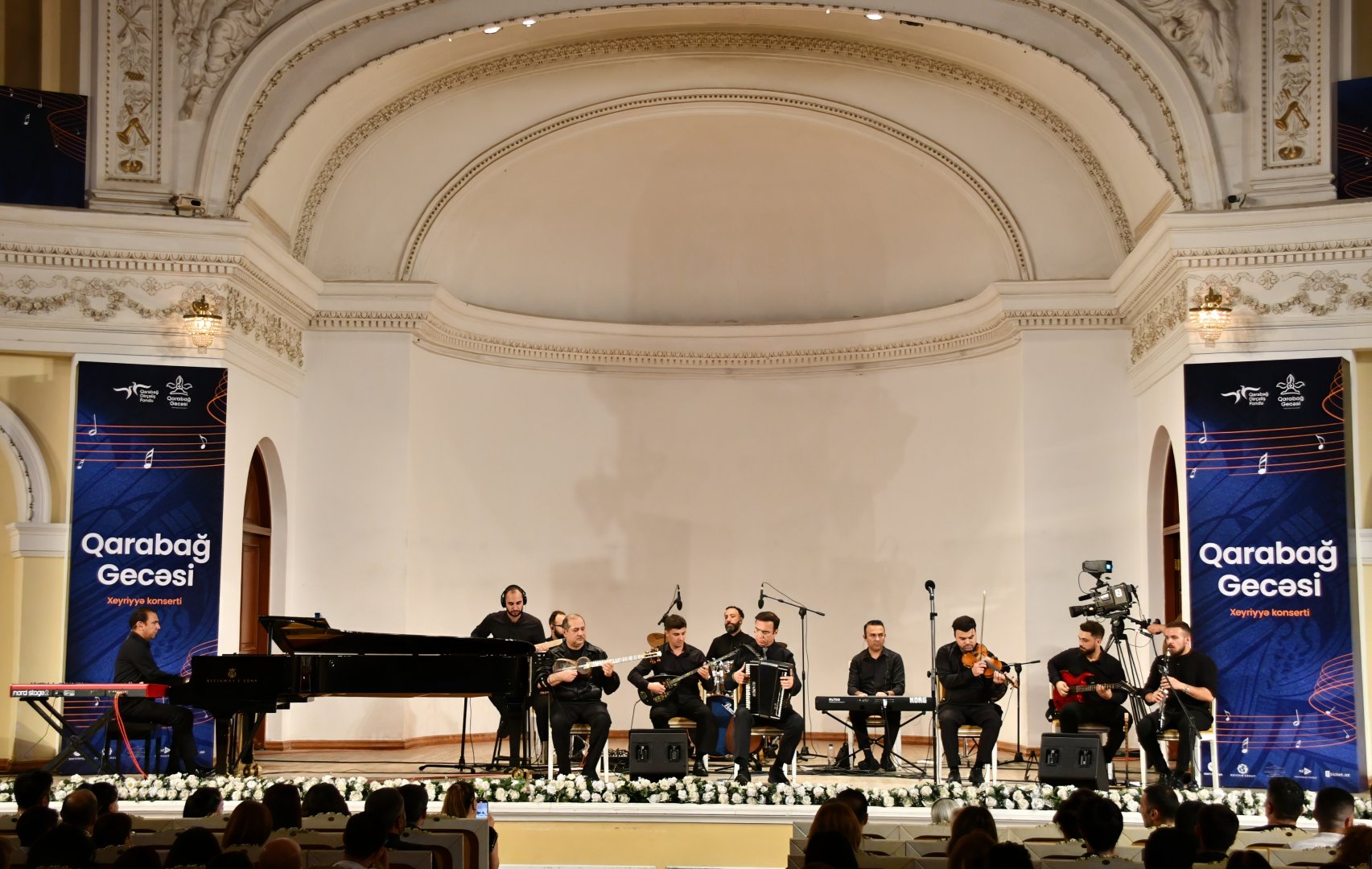 Энвер Садыгов и Эмиль Афрасияб выступили на благотворительном концерте "Карабахская ночь" (ФОТО)