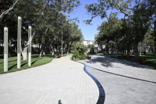Президент Ильхам Алиев принял участие в открытии капитально реконструированного парка Нариманова в Баку (ФОТО)