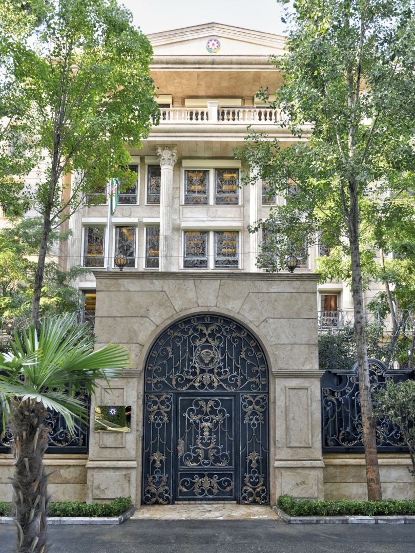 Посольство Азербайджана в Иране возобновило свою деятельность (ФОТО)