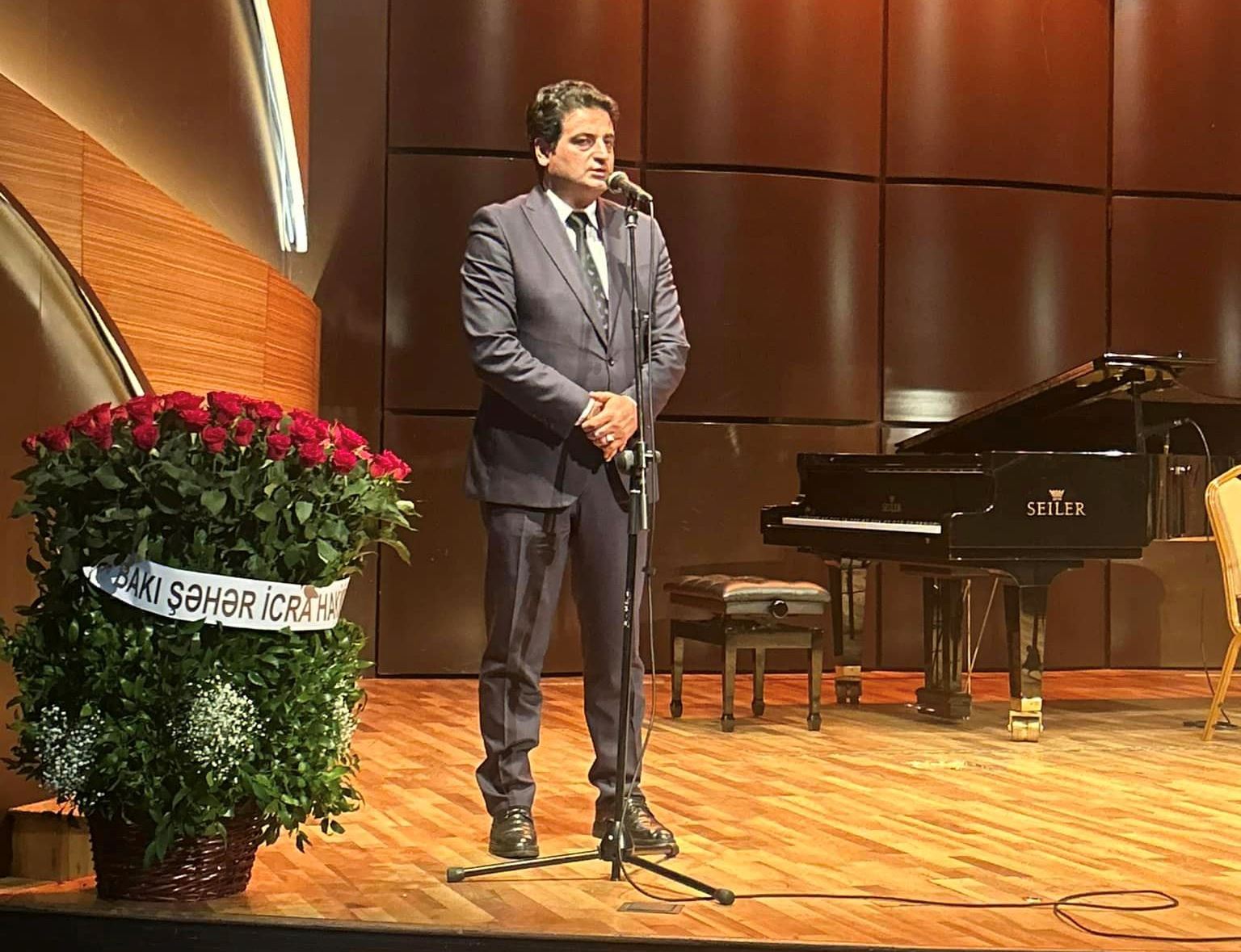 В Баку отметили 90-летие Союза писателей Азербайджана (ФОТО)