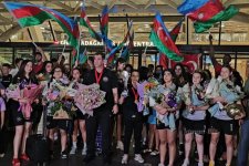 Азербайджанские баскетболистки, ставшие чемпионами Европы, вернулись на Родину (ФОТО)