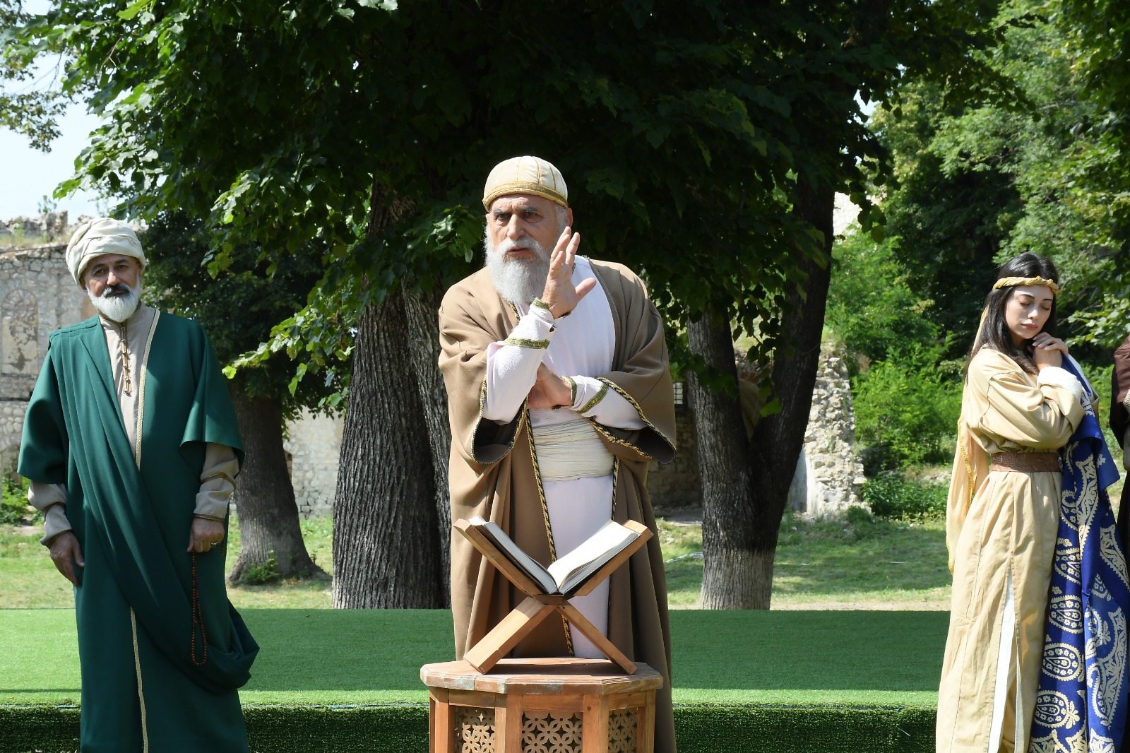 В рамках Дней поэзии Вагифа в Шуше представлена театральная композиция по произведениям Мухаммеда Физули (ФОТО)
