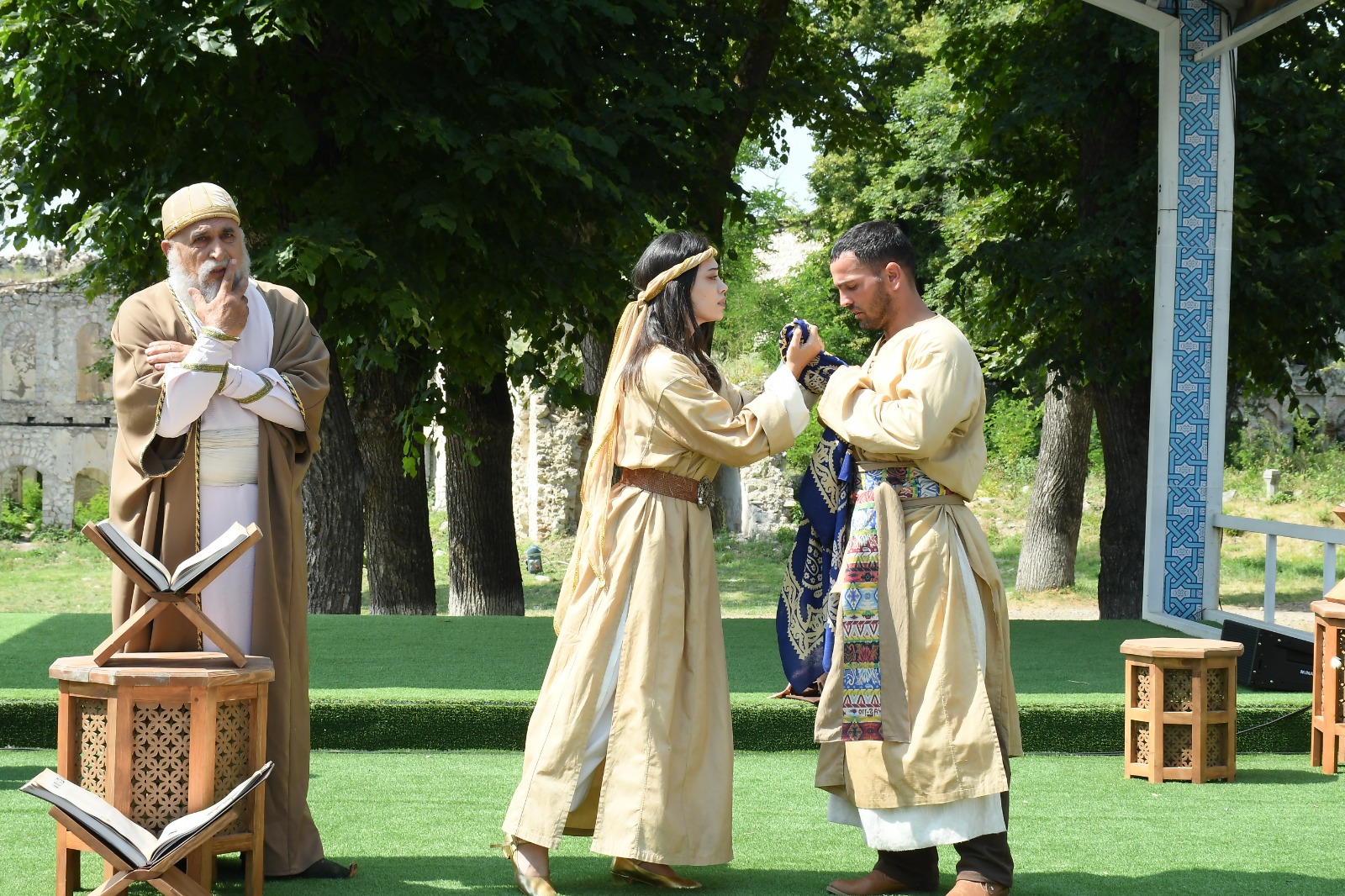 В рамках Дней поэзии Вагифа в Шуше представлена театральная композиция по произведениям Мухаммеда Физули (ФОТО)