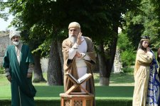 В рамках Дней поэзии Вагифа в Шуше представлена театральная композиция по произведениям Мухаммеда Физули (ФОТО)