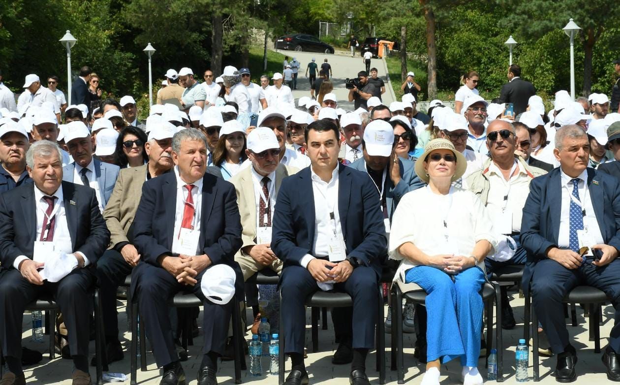 В Шуше состоялось торжественное открытие Дней поэзии Вагифа (ФОТО)