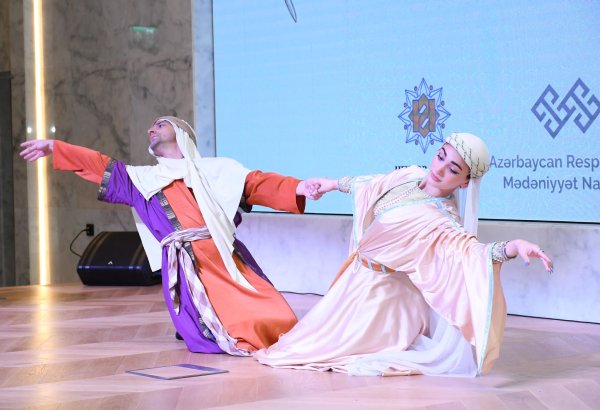 В Шуше прошла конференция в честь 530-летия Мухаммеда Физули в рамках Дней поэзии Вагифа (ФОТО)