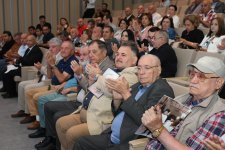 В Шуше прошла конференция в честь 530-летия Мухаммеда Физули в рамках Дней поэзии Вагифа (ФОТО)