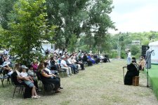 Премьерой спектакля "Путешествие с Вагифом" завершились Дни поэзии Вагифа в Шуше (ФОТО)