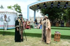 Премьерой спектакля "Путешествие с Вагифом" завершились Дни поэзии Вагифа в Шуше (ФОТО)