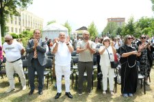 Премьерой спектакля "Путешествие с Вагифом" завершились Дни поэзии Вагифа в Шуше (ФОТО)