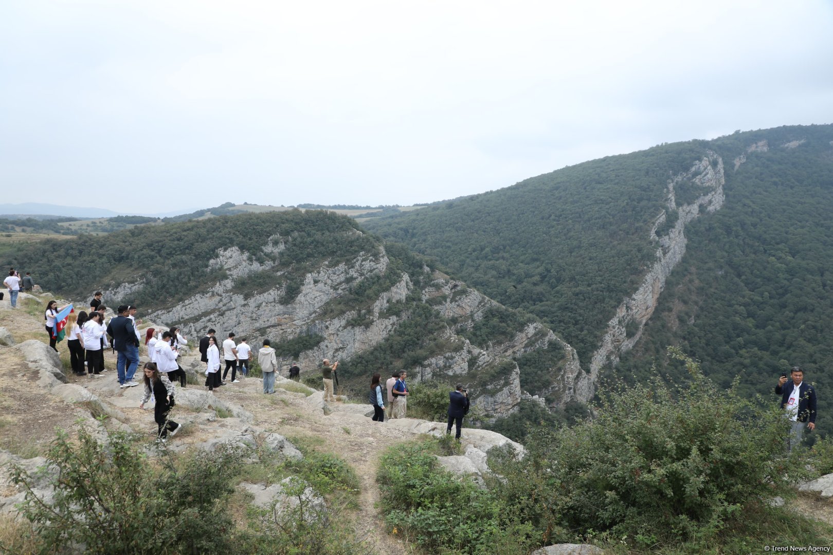 Участники глобального медиафорума прогулялись по городу Шуша (ФОТО)