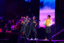 Феерическое открытие первого международного фестиваля Dream Fest в Баку с участием мировых звезд (ФОТО)