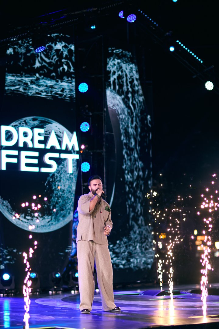 Феерическое открытие первого международного фестиваля Dream Fest в Баку с участием мировых звезд (ФОТО)