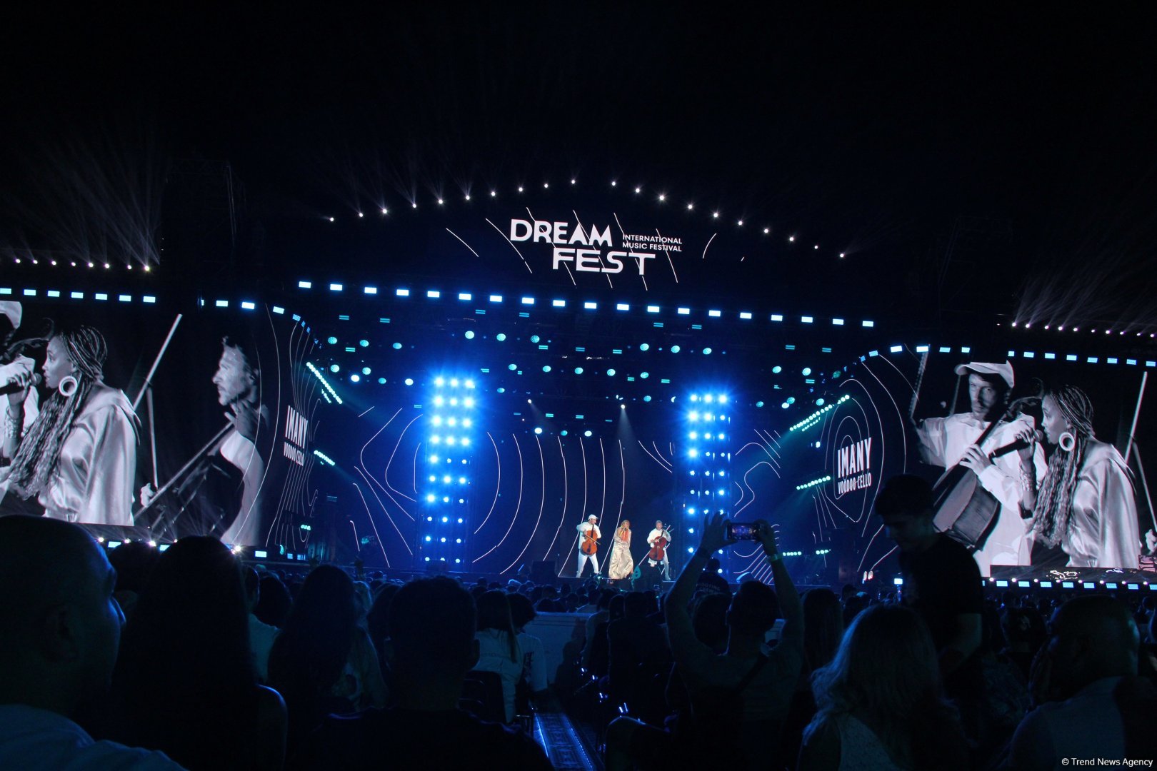 Феерическое открытие первого международного фестиваля Dream Fest в Баку с участием мировых звезд (ФОТО)