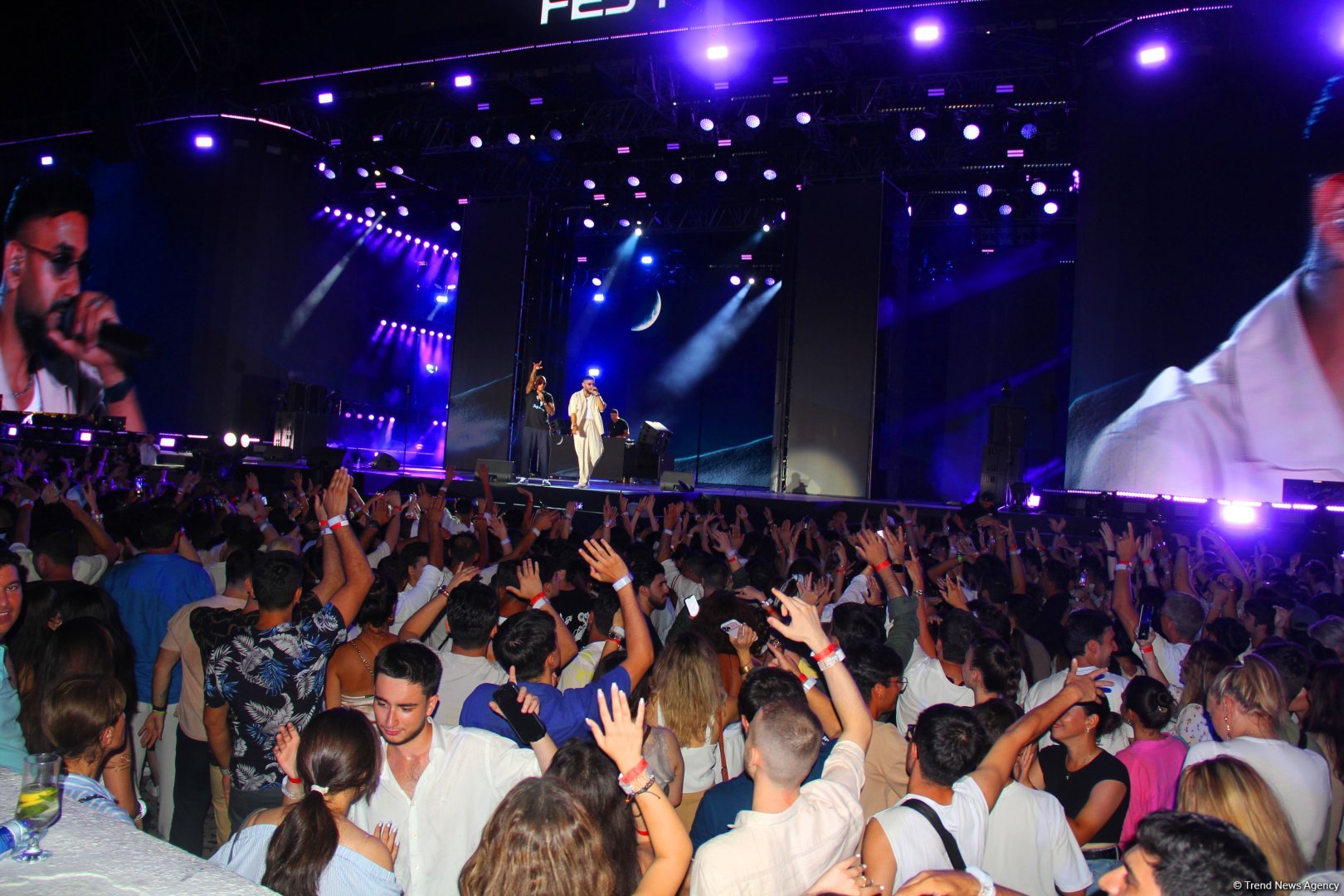 Феерическое открытие первого международного фестиваля Dream Fest в Баку с участием мировых звезд (ФОТО)