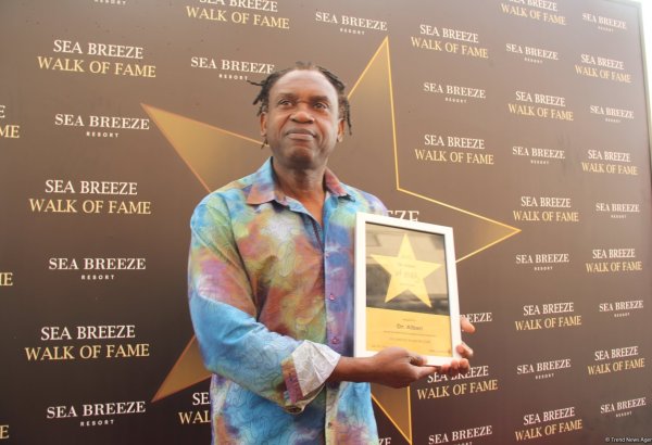 Dr.Alban заложил звезду в Sea Breeze Walk of Fame в Баку (ФОТО)