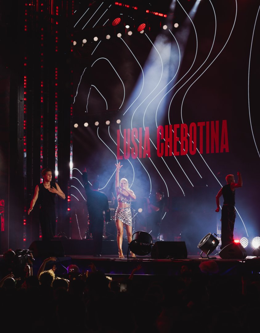 Невероятный драйв и ливень на Dream Fest в Баку - Thomas Anders, Dr.Alban, Leee John и другие звезды (ФОТО)