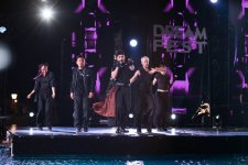 Невероятный драйв и ливень на Dream Fest в Баку - Thomas Anders, Dr.Alban, Leee John и другие звезды (ФОТО)