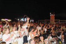 Невероятный драйв и ливень на Dream Fest в Баку - Thomas Anders, Dr.Alban, Leee John и другие звезды (ФОТО)