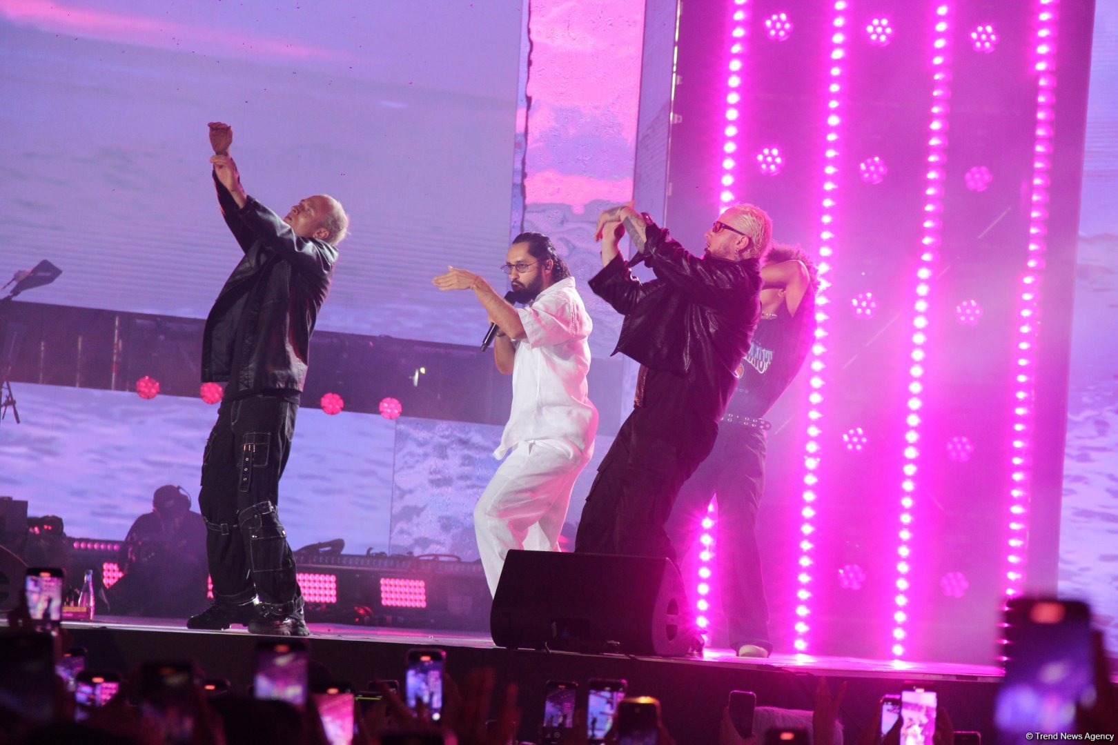 Невероятный драйв и ливень на Dream Fest в Баку - Thomas Anders, Dr.Alban, Leee John и другие звезды (ФОТО)