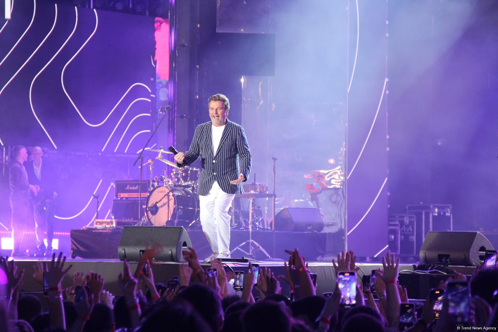 Невероятный драйв и ливень на Dream Fest в Баку - Thomas Anders, Dr.Alban, Leee John и другие звезды (ФОТО)
