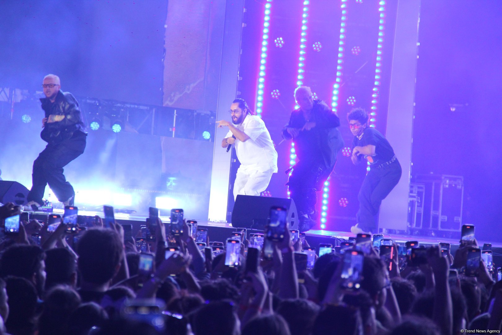 Невероятный драйв и ливень на Dream Fest в Баку - Thomas Anders, Dr.Alban, Leee John и другие звезды (ФОТО)