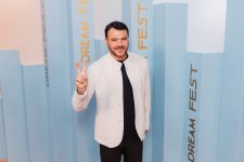 Красная дорожка Dream Fest в Баку - позитивные Arabesque, Efendi со звездной короной и другие знаменитости (ФОТО)