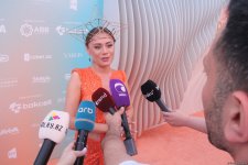 Красная дорожка Dream Fest в Баку - позитивные Arabesque, Efendi со звездной короной и другие знаменитости (ФОТО)