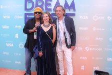 Красная дорожка Dream Fest в Баку - позитивные Arabesque, Efendi со звездной короной и другие знаменитости (ФОТО)