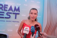 Красная дорожка Dream Fest в Баку - позитивные Arabesque, Efendi со звездной короной и другие знаменитости (ФОТО)