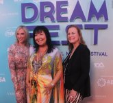 Красная дорожка Dream Fest в Баку - позитивные Arabesque, Efendi со звездной короной и другие знаменитости (ФОТО)