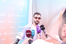 Красная дорожка Dream Fest в Баку - позитивные Arabesque, Efendi со звездной короной и другие знаменитости (ФОТО)