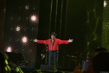 Легендарный Энгельберт Хампердинк, братья Майкла Джексона, CC Catch и другие звезды на  грандиозном вечере Dream Fest в Баку (ФОТО)