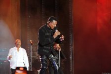 Легендарный Энгельберт Хампердинк, братья Майкла Джексона, CC Catch и другие звезды на  грандиозном вечере Dream Fest в Баку (ФОТО)