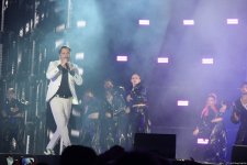 Легендарный Энгельберт Хампердинк, братья Майкла Джексона, CC Catch и другие звезды на  грандиозном вечере Dream Fest в Баку (ФОТО)