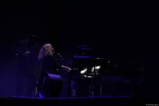 Легендарный Энгельберт Хампердинк, братья Майкла Джексона, CC Catch и другие звезды на  грандиозном вечере Dream Fest в Баку (ФОТО)