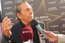 Мафиози из фильма "Крестный отец" заложил звезду в Sea Breeze Walk of Fame в Баку (ФОТО)