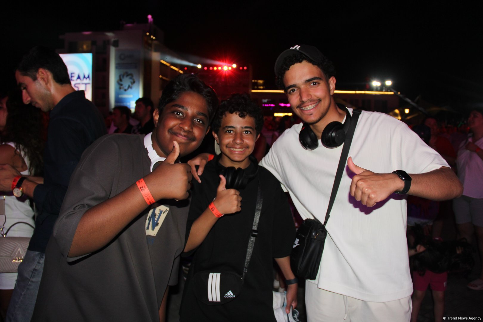 Легендарный Энгельберт Хампердинк, братья Майкла Джексона, CC Catch и другие звезды на  грандиозном вечере Dream Fest в Баку (ФОТО)