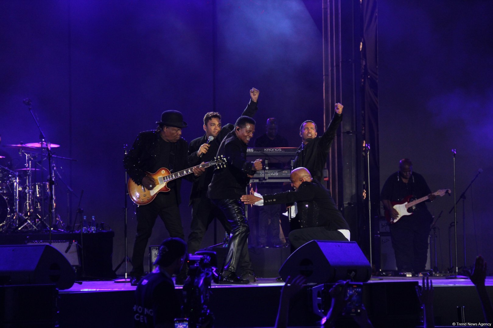 Легендарный Энгельберт Хампердинк, братья Майкла Джексона, CC Catch и другие звезды на  грандиозном вечере Dream Fest в Баку (ФОТО)