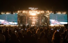 Феерическое шоу "Короля поп-музыки" Дэвида Фостера представлено на Dream Fest в Баку (ФОТО)