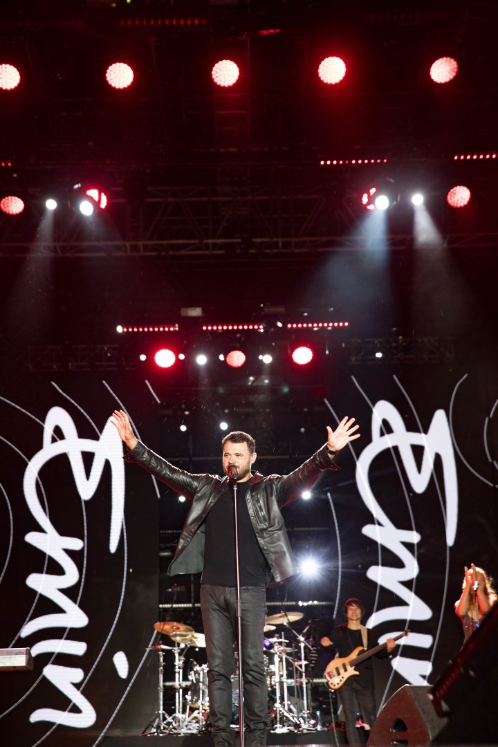 Жара, ветер, ливень…Завершился грандиозный Dream Fest в Баку с участием легендарных артистов и звезд (ФОТО)