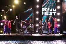Жара, ветер, ливень…Завершился грандиозный Dream Fest в Баку с участием легендарных артистов и звезд (ФОТО)