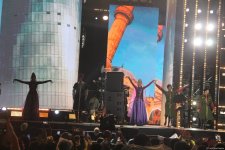 Жара, ветер, ливень…Завершился грандиозный Dream Fest в Баку с участием легендарных артистов и звезд (ФОТО)