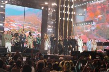 Жара, ветер, ливень…Завершился грандиозный Dream Fest в Баку с участием легендарных артистов и звезд (ФОТО)