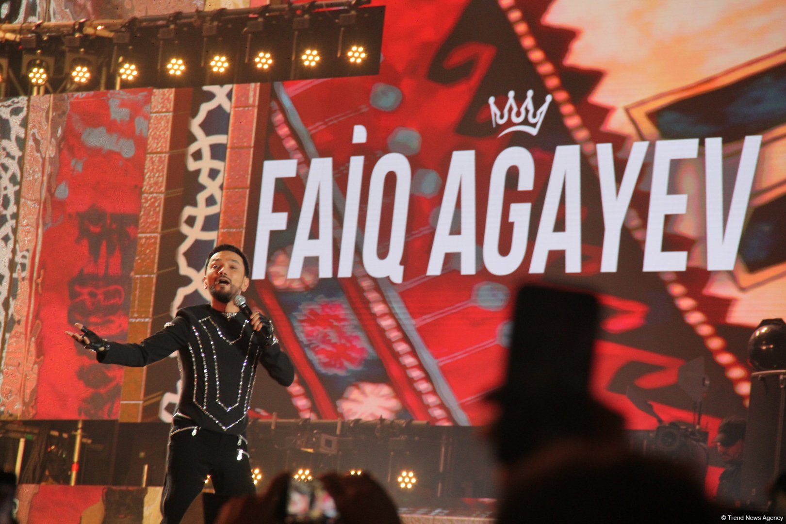 Жара, ветер, ливень…Завершился грандиозный Dream Fest в Баку с участием легендарных артистов и звезд (ФОТО)