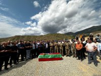 Останки пропавшего без вести 30 лет назад шехида Джамала Гулиева перезахоронены в Лачине (ФОТО)