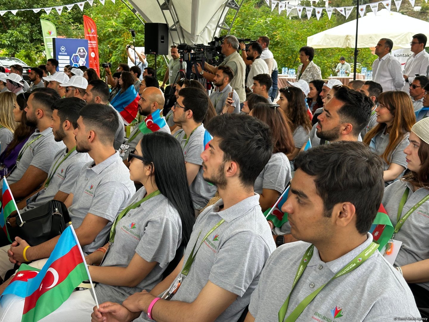 В Лачине проводится V летний лагерь диаспорской молодежи "Молодежь за "зеленый" мир" (ФОТО)